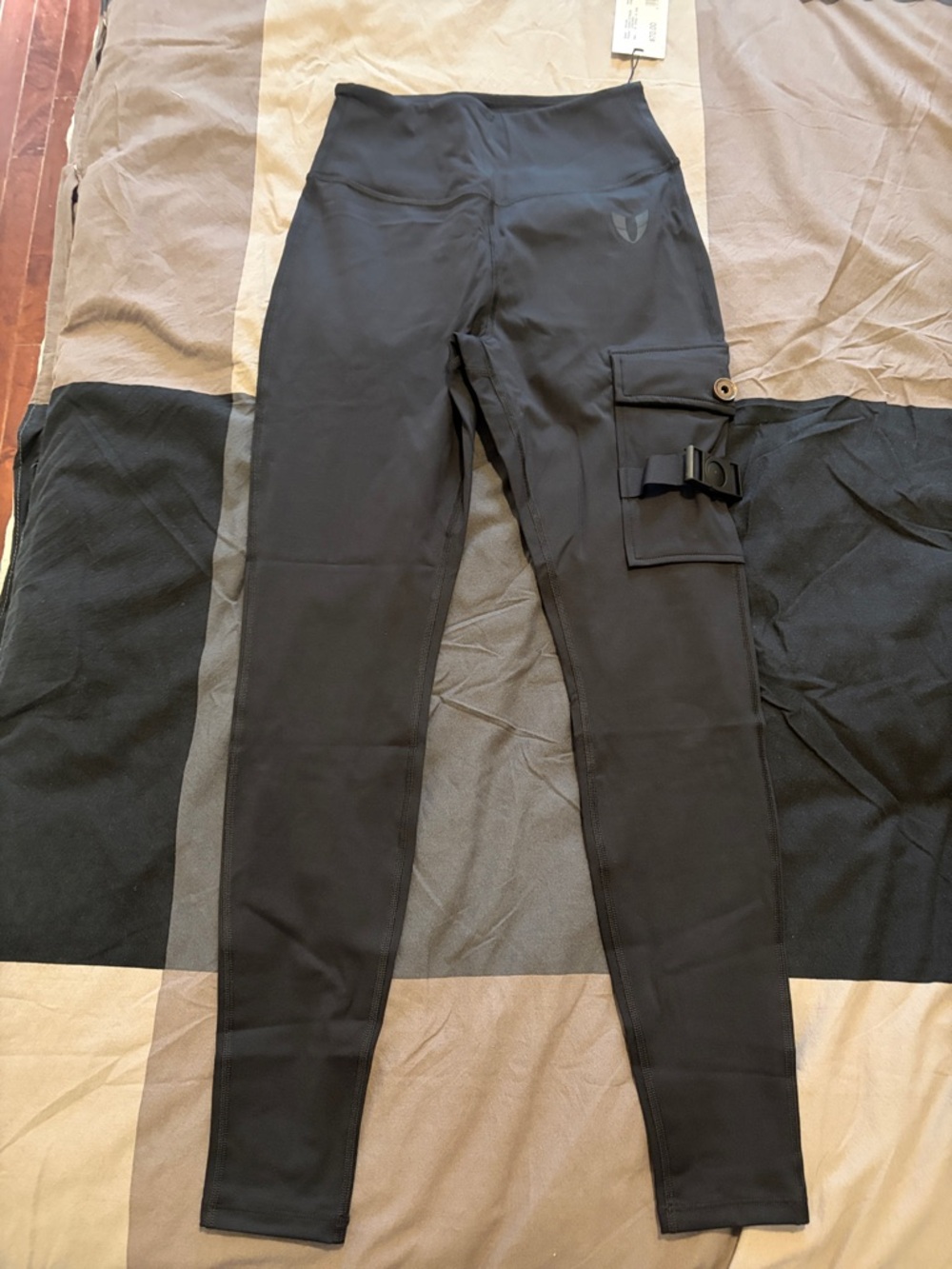 Firm abs Cargo Fitness Leggings Black Size Small - Picture 5 of 9